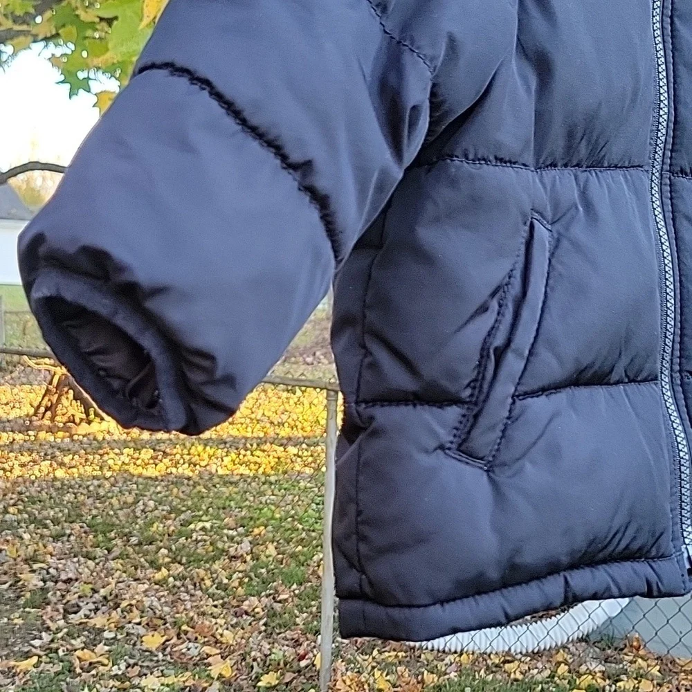 NEW Old Navy Water-Resistant Unisex Puffer Jacket Coat with Hood for Toddlers